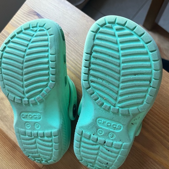 Used crocs - Picture 3 of 3